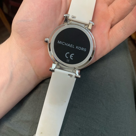 Michael Kors Sophie Smartwatch